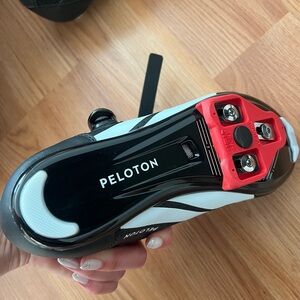 Peloton Shoes! Size 7 women’s